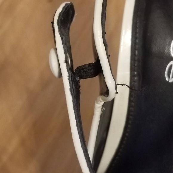 Heels - Picture 6 of 6